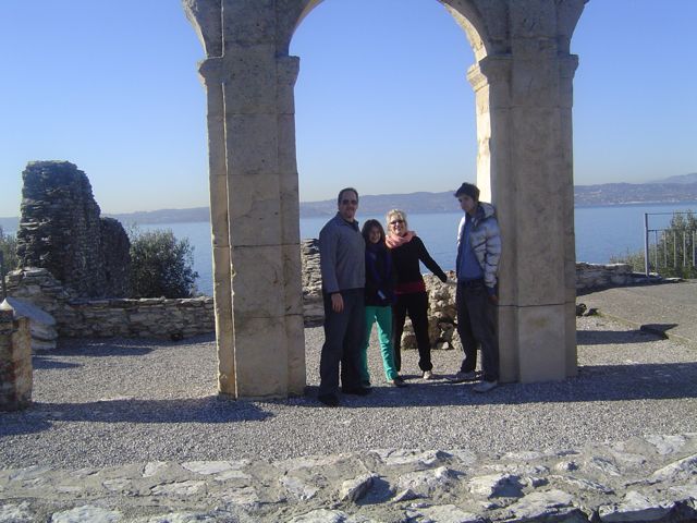 At the ruins of the poet Calluto's pad (60 BCE)