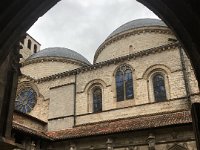 The cathedral in Cahors is an archiectural mixture - two scoops of Byzantine dome, a dash of Romanesque, and an optional pinch of Gothic.