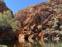 17th - Olivia's pal and Adelaide housemate, Diana, has been doing a term in Alice Springs as part of physician training and catches up at Tjoritja/West MacDonnell National Park, Namatjira