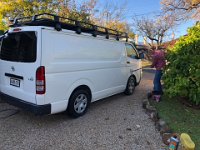 The van was no longer needed as Paulie & Stephen had a house to mind, so it was time to clean and return it. David and Jane generously offered one of their vehicles whilst the guys were in residence.